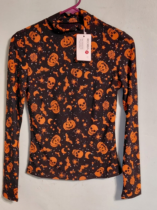 Tops - Halloween Skull & Pumpkin Turtleneck Top - Orange on Black
